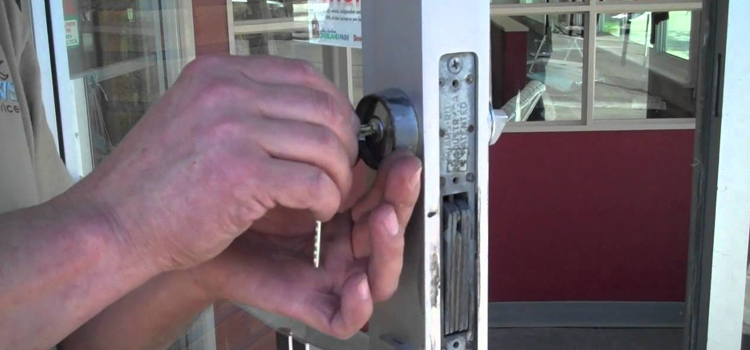 commercial door lock repair Delhi